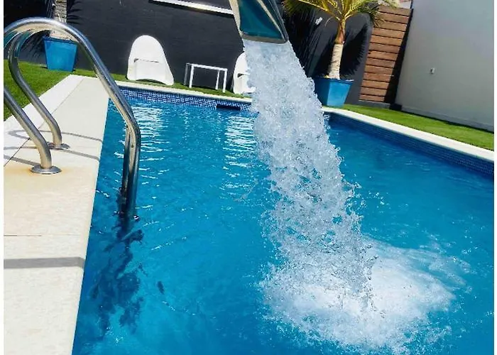 Olivia Holidayhouse Maspalomas with Pool