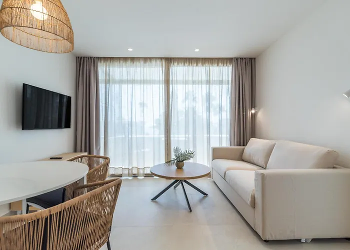 Pet friendly Apartamentos Don Quijote Playa del Ingles 