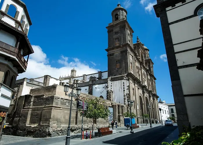 Las Palmas de Gran Canaria hotels near Mercado Central De Las Palmas