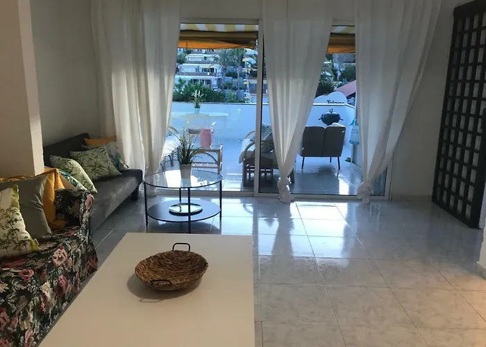 Monte Rojo Terrace Apartment San Agustin 